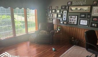 1511 W Valleyview Dr, Algona, IA 50511