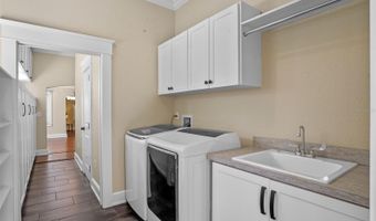 1333 W YALE St, Orlando, FL 32804