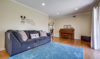 2068 S Janette Ln, Anaheim, CA 92802