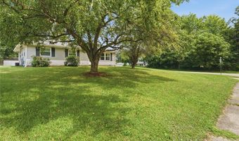 407 Dorwood Dr, Alliance, OH 44601