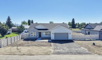 205 W First St, Carey, ID 83320