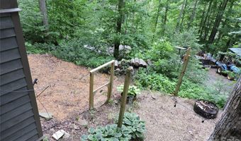 963 Melton Branch Rd, Bakersville, NC 28705