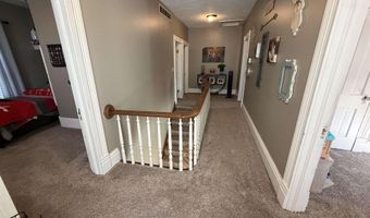 1004 15th St, Aurora, NE 68818