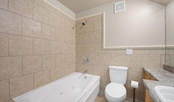 1067 Spafford St, Antioch, IL 60002