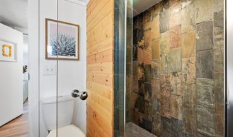 19657 Hiller Dr, Bend, OR 97702