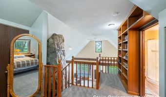 11774 84th Ave, Allendale, MI 49401