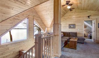 102 206th St, Alden, WI 54026