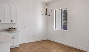 1225 N IRONWOOD Dr, Apache Junction, AZ 85120