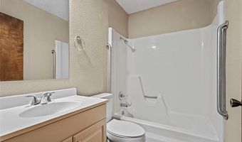 2408 Arlington Blvd, Ada, OK 74820
