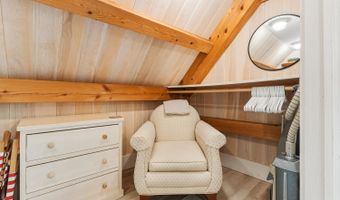 11 Grason Ln, Bar Harbor, ME 04609