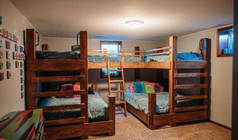 38404 142nd St, Aberdeen, SD 57401