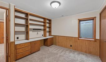 441 Walnut Ln, Apple Valley, MN 55124