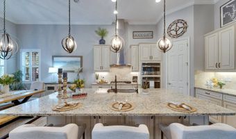 624 Winterside Dr, Apollo Beach, FL 33572