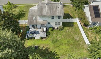 4 Cannonball Dr, Barnegat, NJ 08005