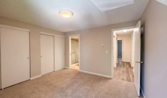 650 SW Meadow Dr 209, Beaverton, OR 97006