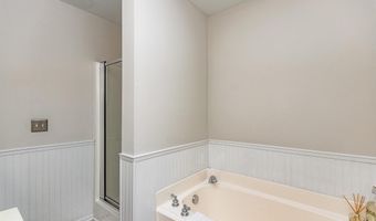 1041 Mica Lamp Ct, Apex, NC 27502