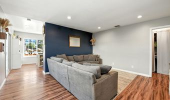 5327 Heather St, Camarillo, CA 93012