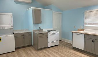 70 Pearl St, Bangor, ME 04401