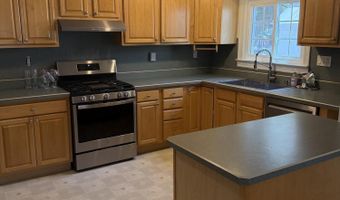 143 Sand Creek Rd, Albany, NY 12205