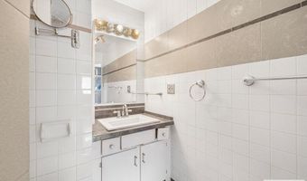 353 S University Ave, Blackfoot, ID 83221