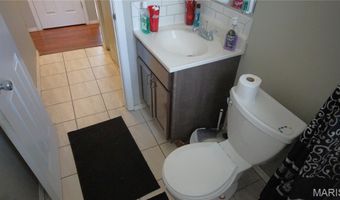 229 Solon Dr, Ballwin, MO 63021