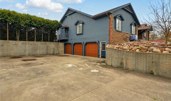5901 Gibbs Rd, Andover, OH 44003