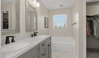 207 Windham Ln, Adams Twp., PA 16046