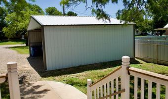 748 Williams St, Albany, TX 76430