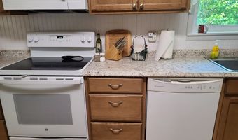315 Lick Creek Rd, Big Sandy, TN 38221