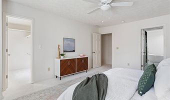 994 Coach House Dr, Tucker, GA 30084