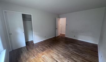 711 S Simon St, Ada, OH 45810
