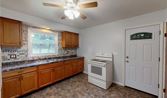 6490 Willow Way, Andover, OH 44003