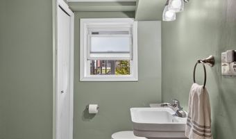 11 Ormond St, Albany, NY 12203