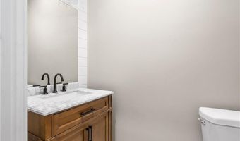 369 Huntinghouse Rd, Glocester, RI 02857