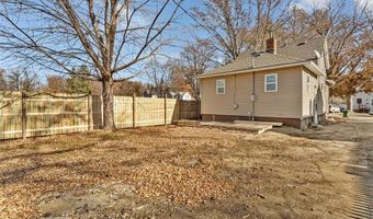 1126 S Newton Ave, Albert Lea, MN 56007