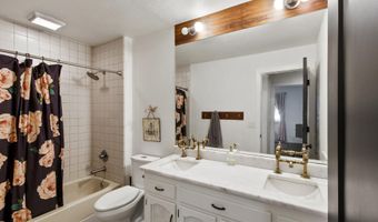 66300 White Rock Loop, Bend, OR 97703