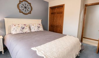 5 Michael Dr, Baileyville, ME 04694