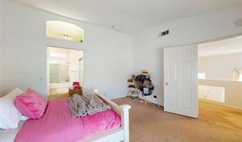 220 S Linhaven Cir, Anaheim, CA 92804
