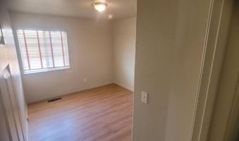 933 Julia Ln, Fernley, NV 89408