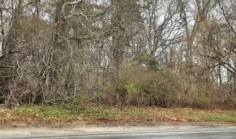 210 Attucks Ln, Barnstable, MA 02630