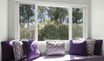 2142 Klamath Dr, Camarillo, CA 93010