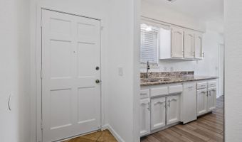 14291 Rosemary Cir, Armona, CA 93202