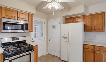 90 GREENVIEW Dr, Dover, DE 19901