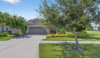 6903 Crestpoint Dr, Apollo Beach, FL 33572