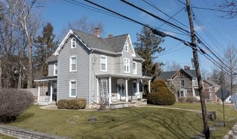 15 Brighton Ave, Andover, NJ 07821