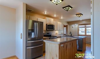 28 Grande View Dr, Cody, WY 82414