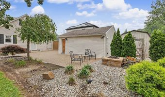 18 Tappen St, Avenel, NJ 07001
