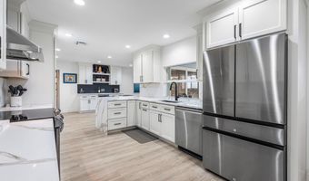 474 S Country Club Dr, Atlantis, FL 33462