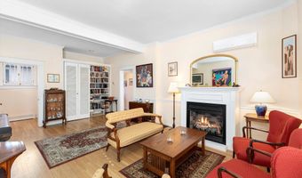 412 11th St NW, Albuquerque, NM 87102