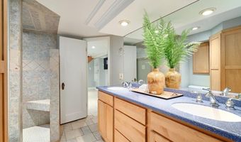 217 E 2ND Ave, Cheyenne, WY 82001